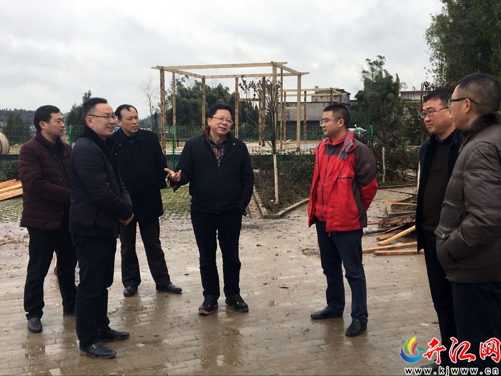 张洪波到开江督查"双帮"活动现场会准备情况